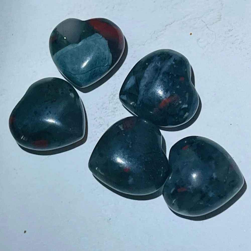 New Natural Rare Natural Bloodstone Crystal Red Green Small Heart Pocket Stone